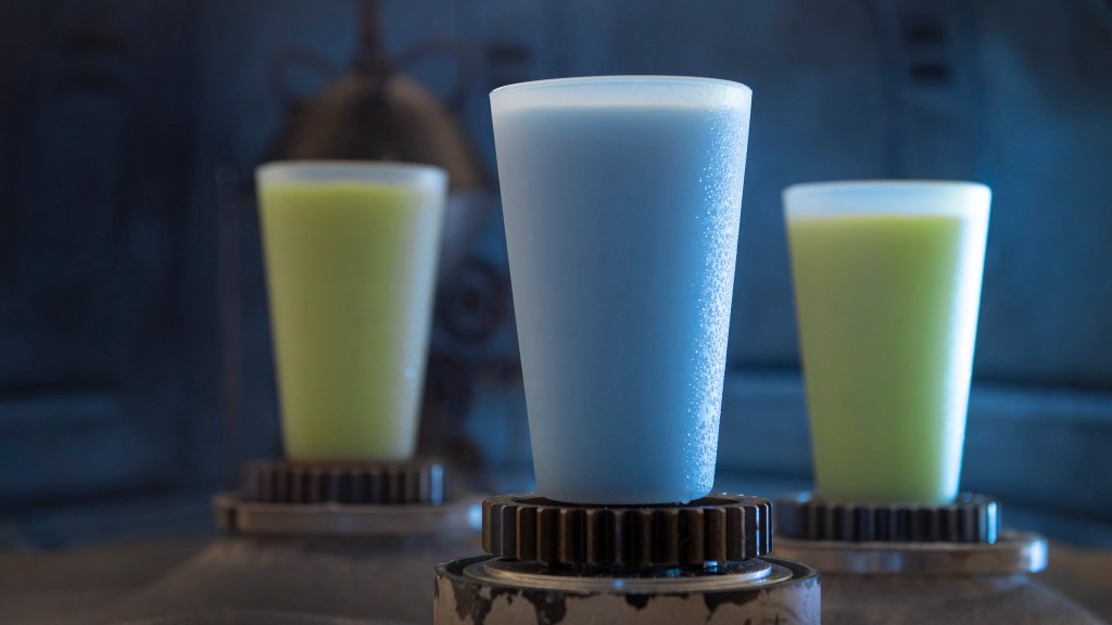 Get Ready to Mix Like a Jedi Master: We’ve Got the Exclusive on These Star Wars: Galaxy’s Edge Cocktail Recipes