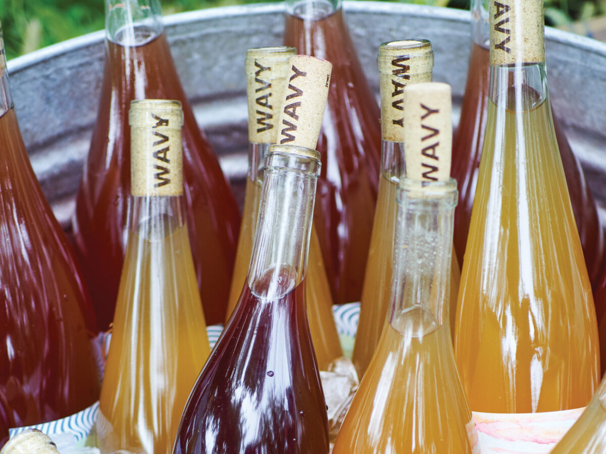 Wavy Wines