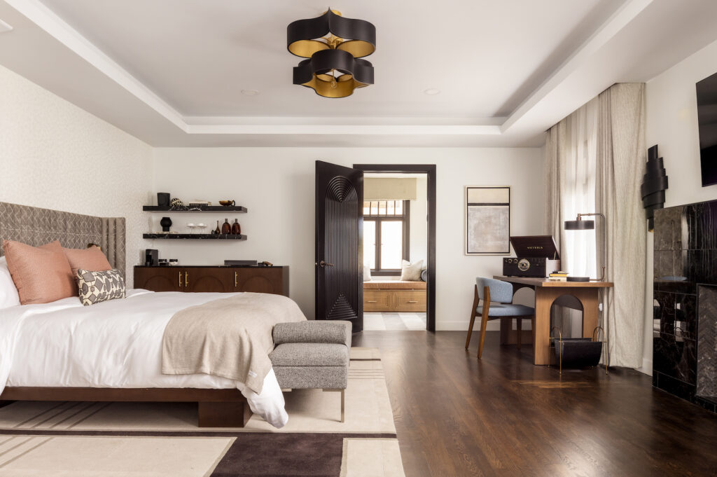 Orli La Jolla The Wing