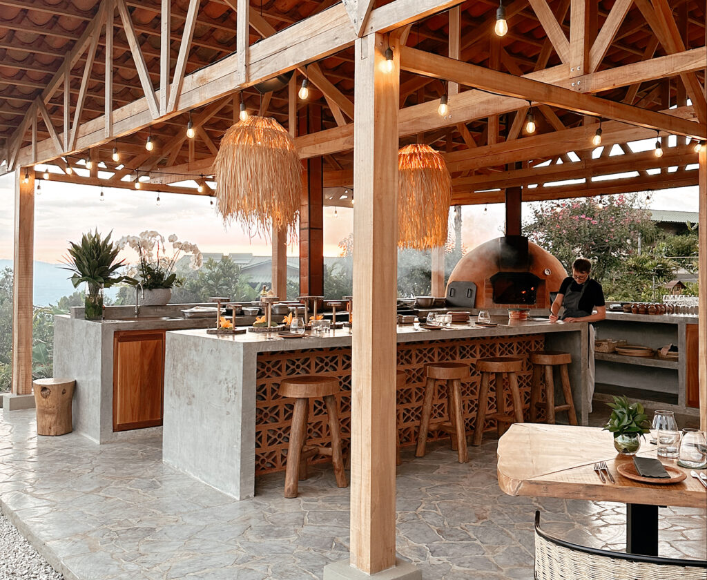 Outdoor Kitchen