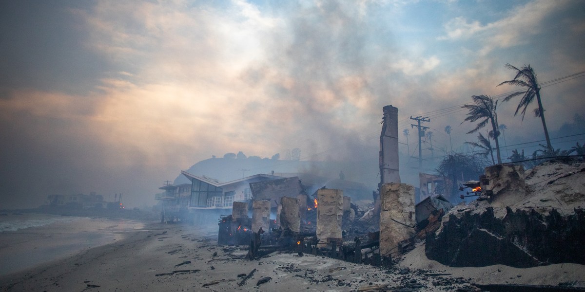 Powerful Winds Fuel Multiple Fires Across Los Angeles Area Wildfires