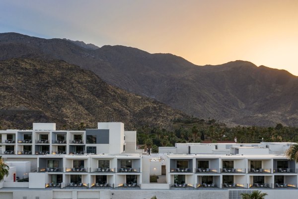 These Palm Springs Hotels Are Perfect for a Balmy Winter Getaway