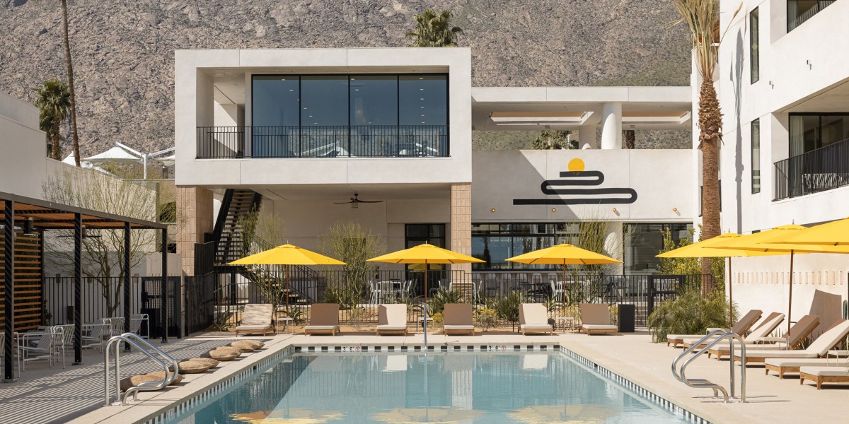 Drift Palm Springs Pool