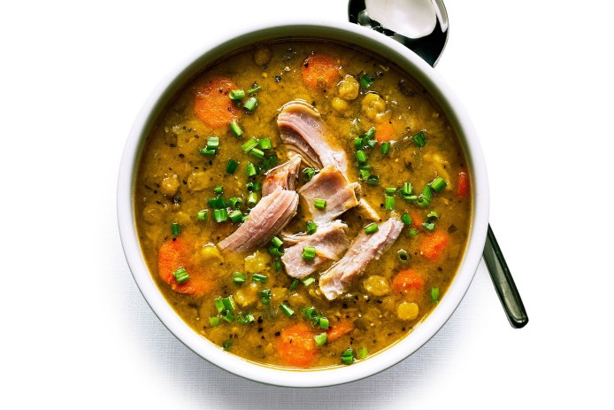 Slow-Cooker Split Pea Soup with Smoked Turkey