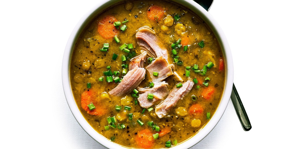 Slow-Cooker Split Pea Soup with Smoked Turkey