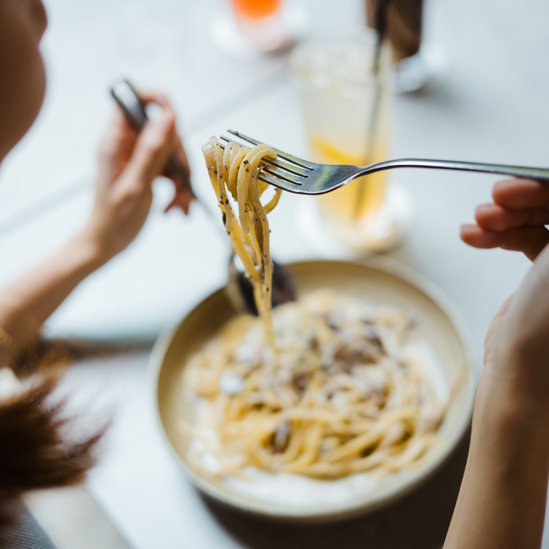 Copy These Thoughtful Restaurant Details to Make Any Home-Cooked Meal Feel Special