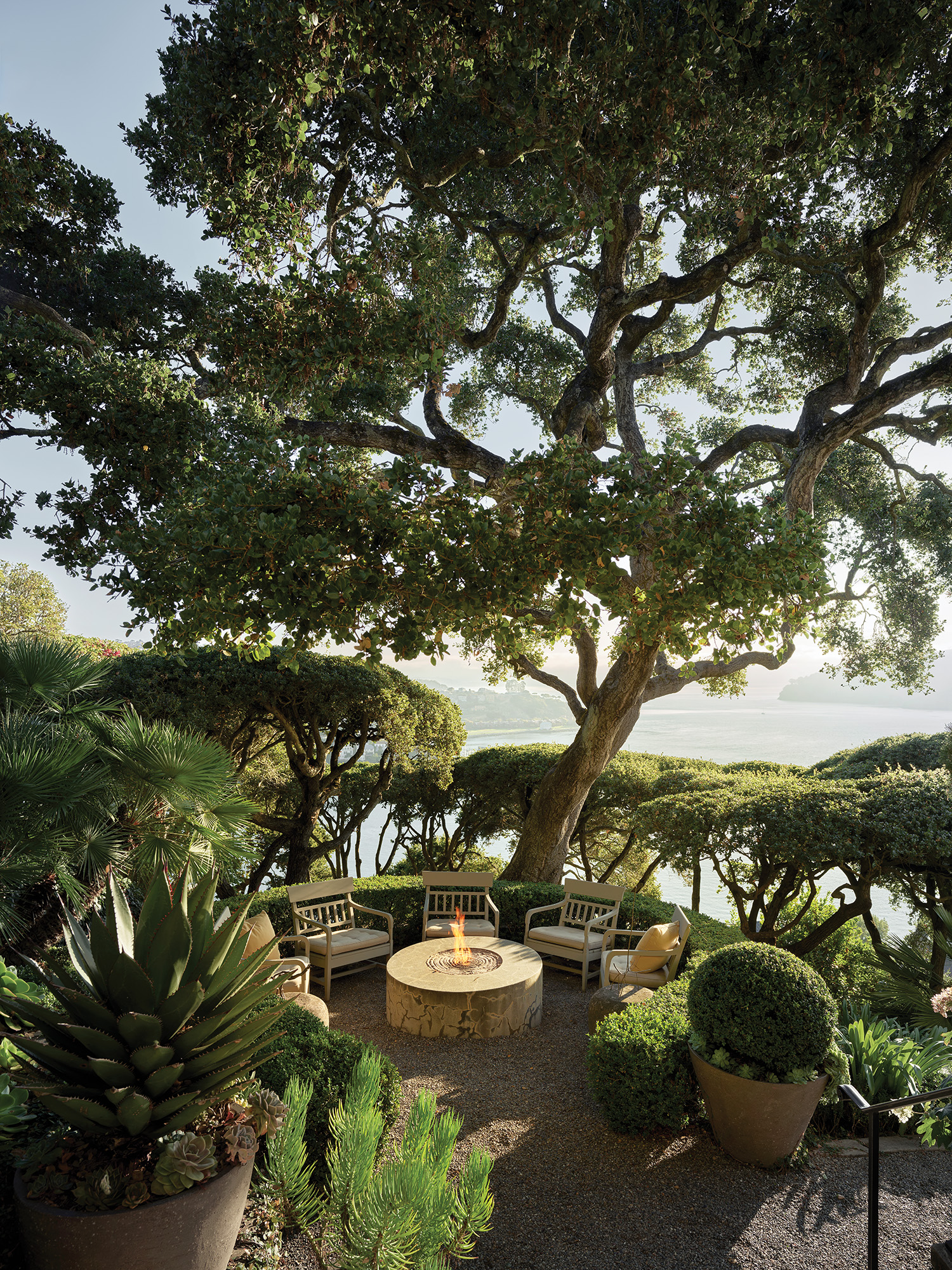 Paul Wiseman Belvedere California Outdoor Space