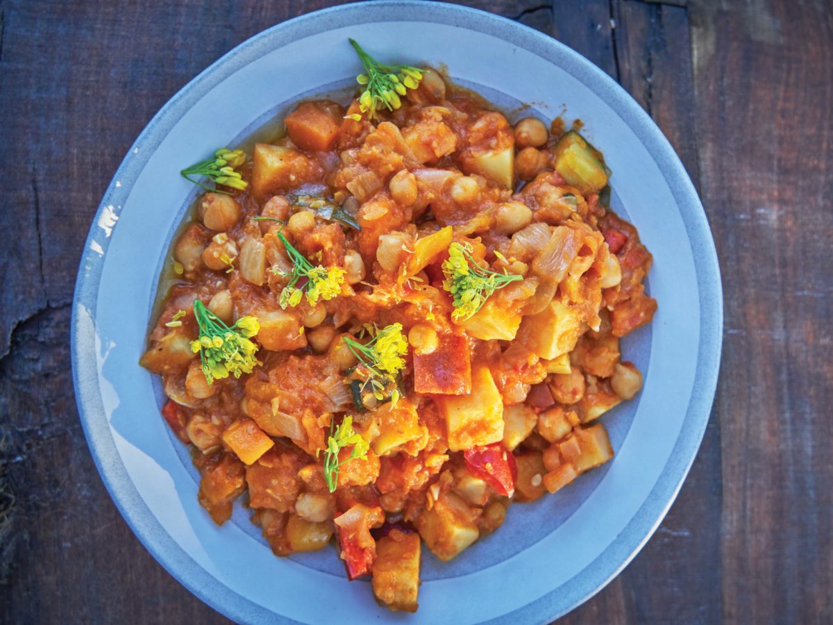 peace-and-plenty-saffron-farm-harvest-and-recipes-saffron-vegetable-chickpea-ragout