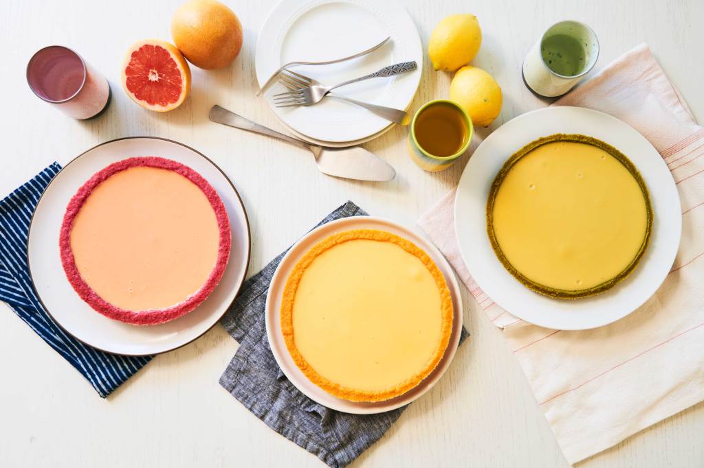 This Pie Makes Every Other Holiday Dessert Look Boring
