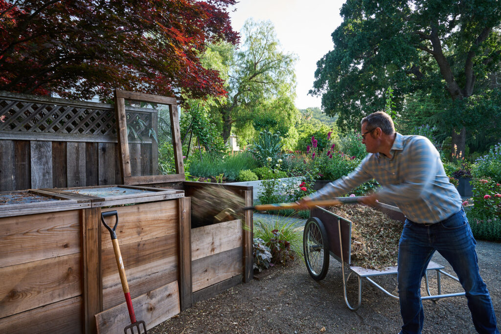 Pine House Edible Gardens Mulch Compost