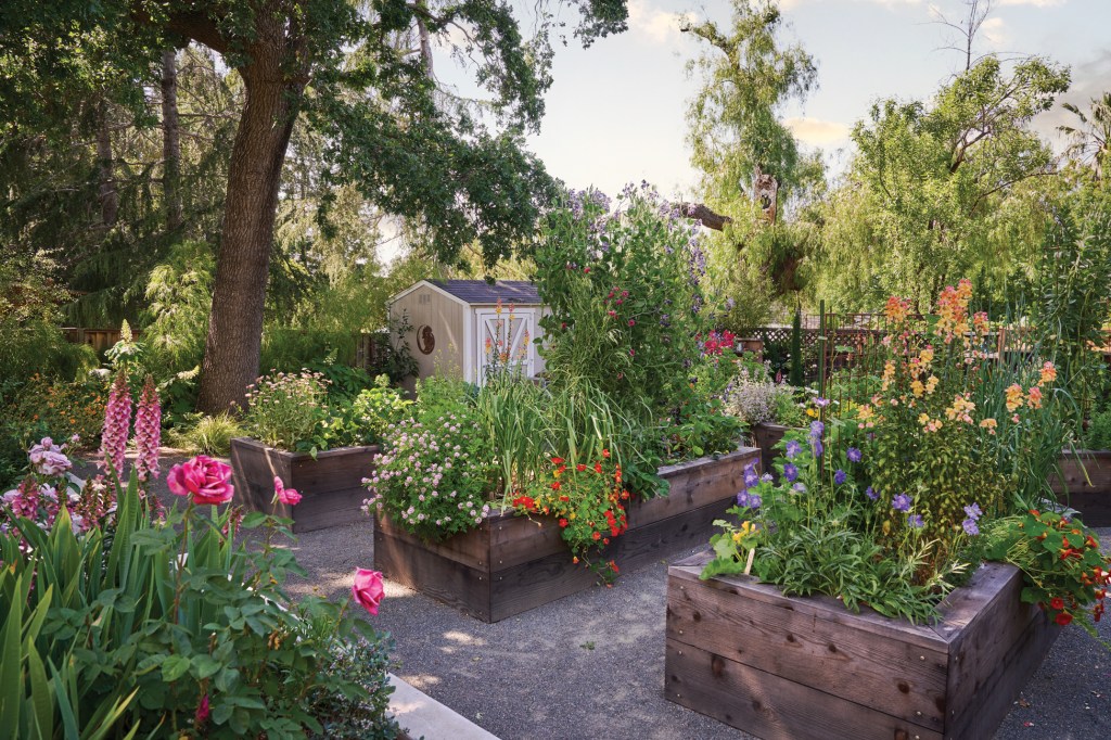 Take a Tour of the Dreamiest California Take on a French Kitchen Garden