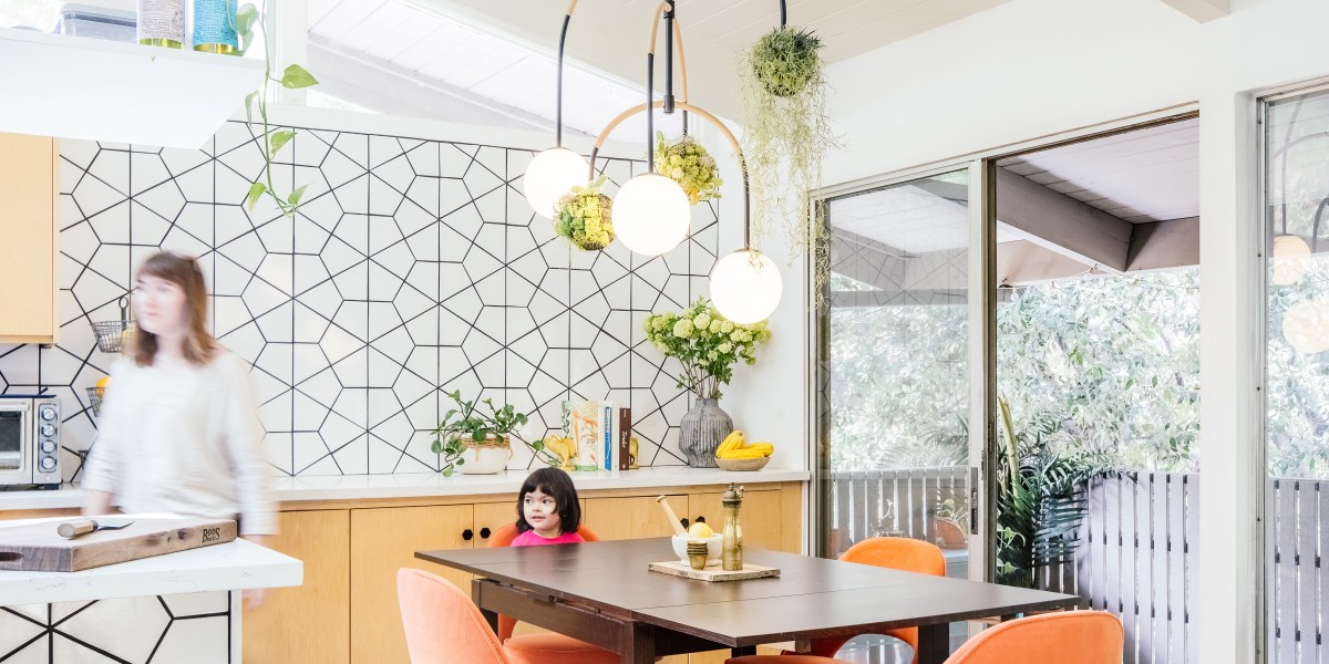 Verdo Chandelier planter Studio UNLTD Industry West