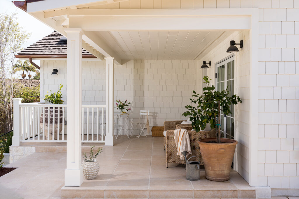 Porch in Palos Verdes ADU by Salthouse Collective