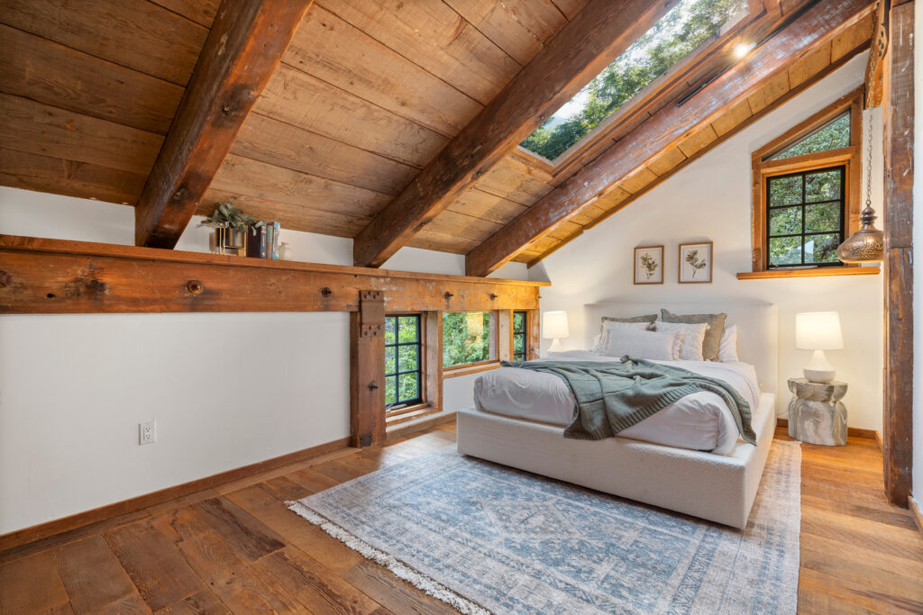 Post and Beam Bedroom