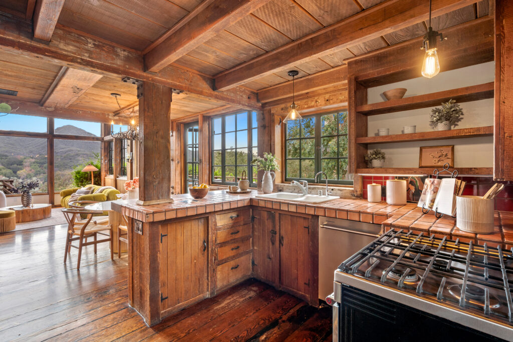 Post and Beam Kitchen