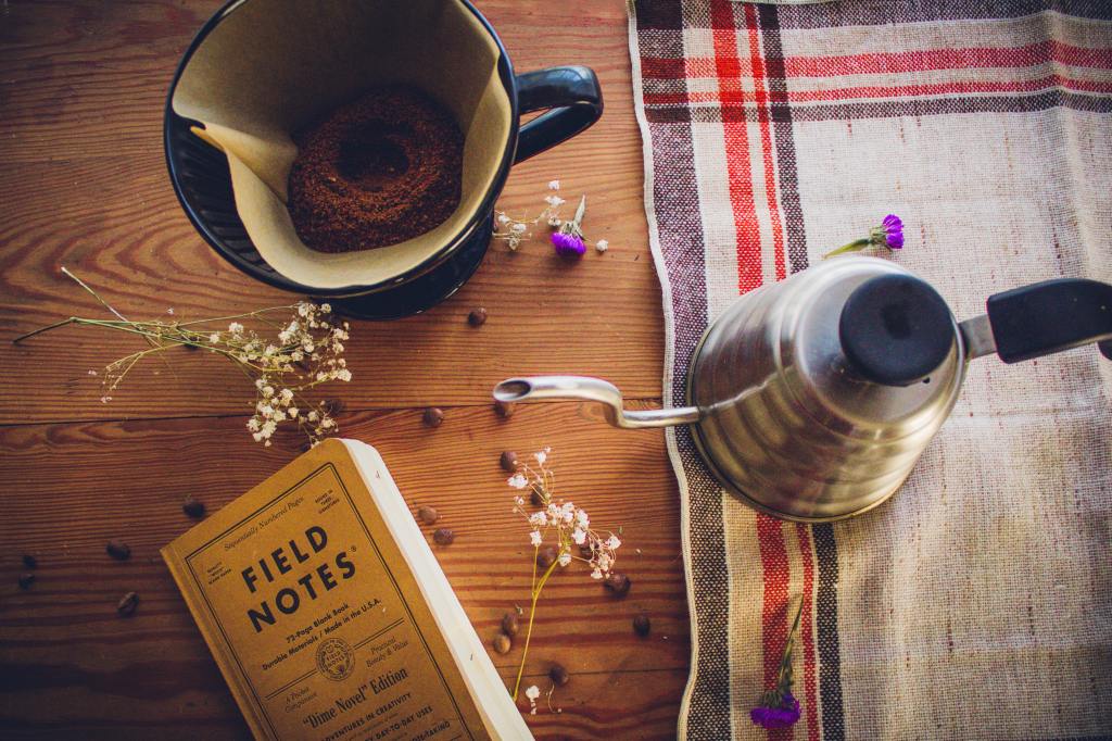 A Professional Breaks Down the Secrets to Perfect Pour-Over Coffee