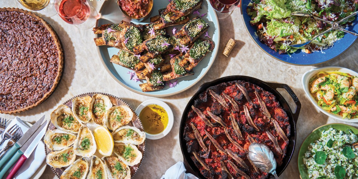 Overhead Food Dishes