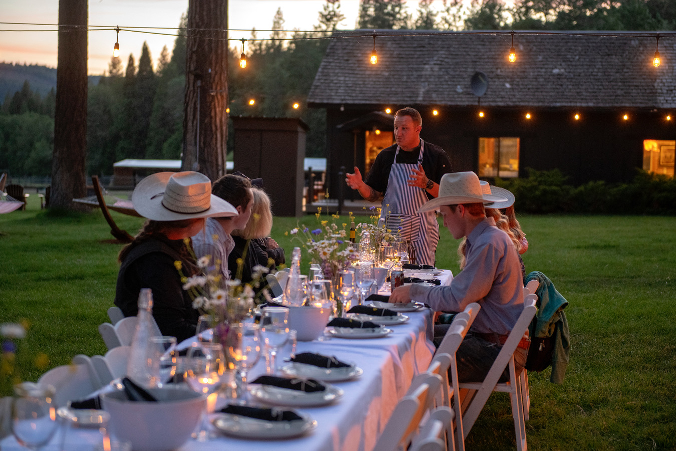 lawn-dining