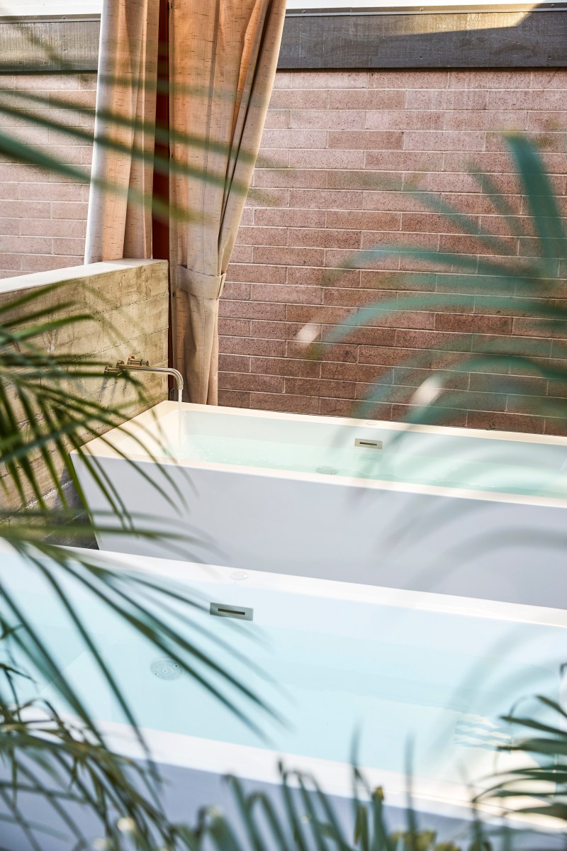 Dr. Wilkinson’s Backyard Resort & Mineral Springs