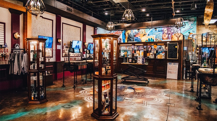 dispensary-smokin-gun-apothecary-glendale-co