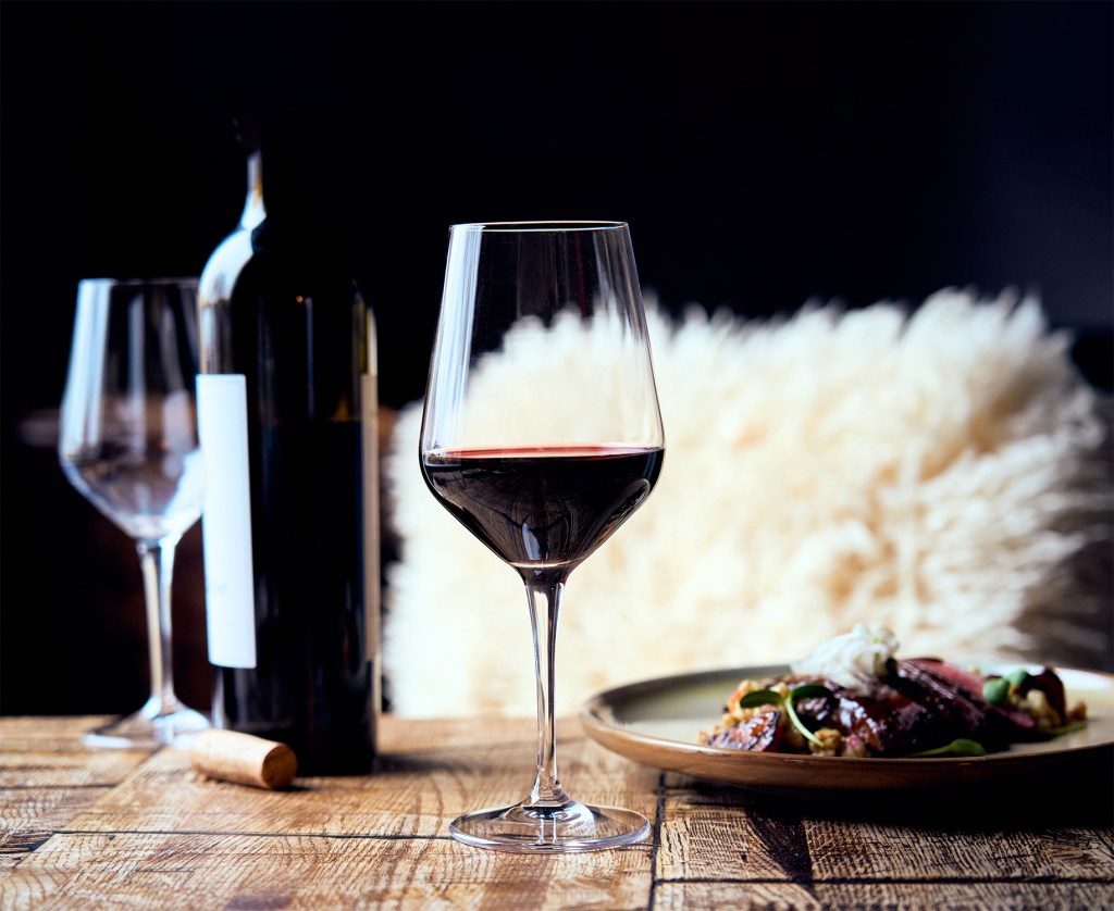 The Best Wines to Drink Right Now—Read Our 2024 Wine Issue to Find Out