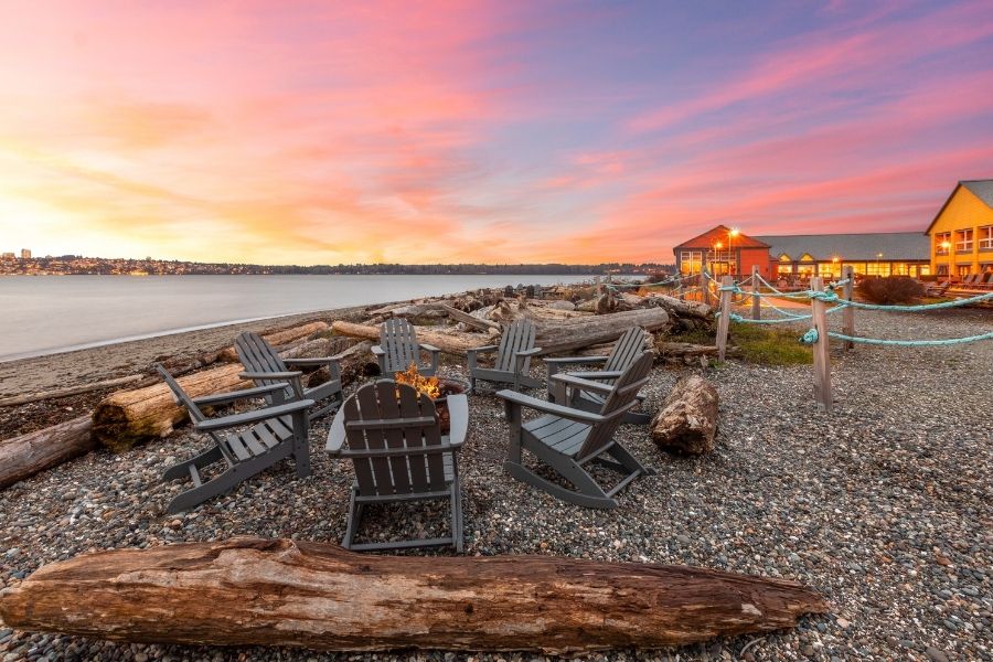 bonfire-at-sunset
