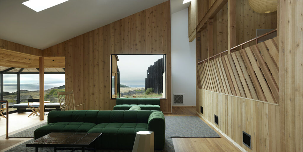 The common area at Sea Ranch Lodge in Sonoma, California