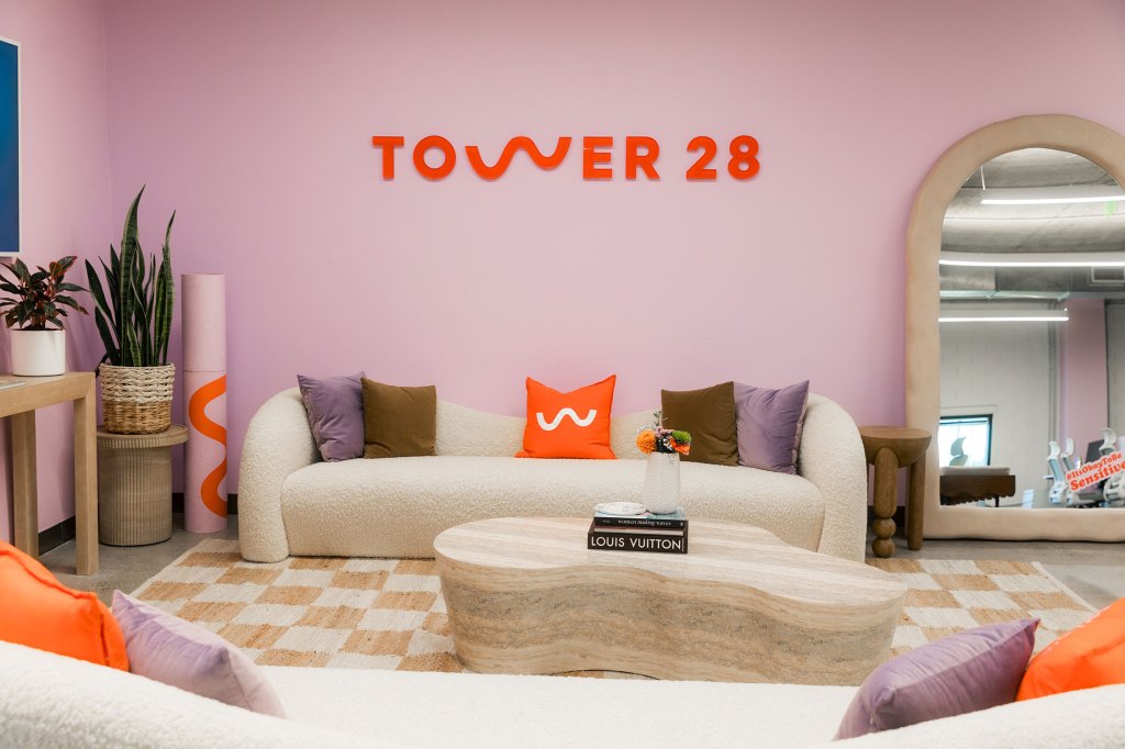 Inside L.A. Beauty Brand Tower 28’s Bright and Cheery Office