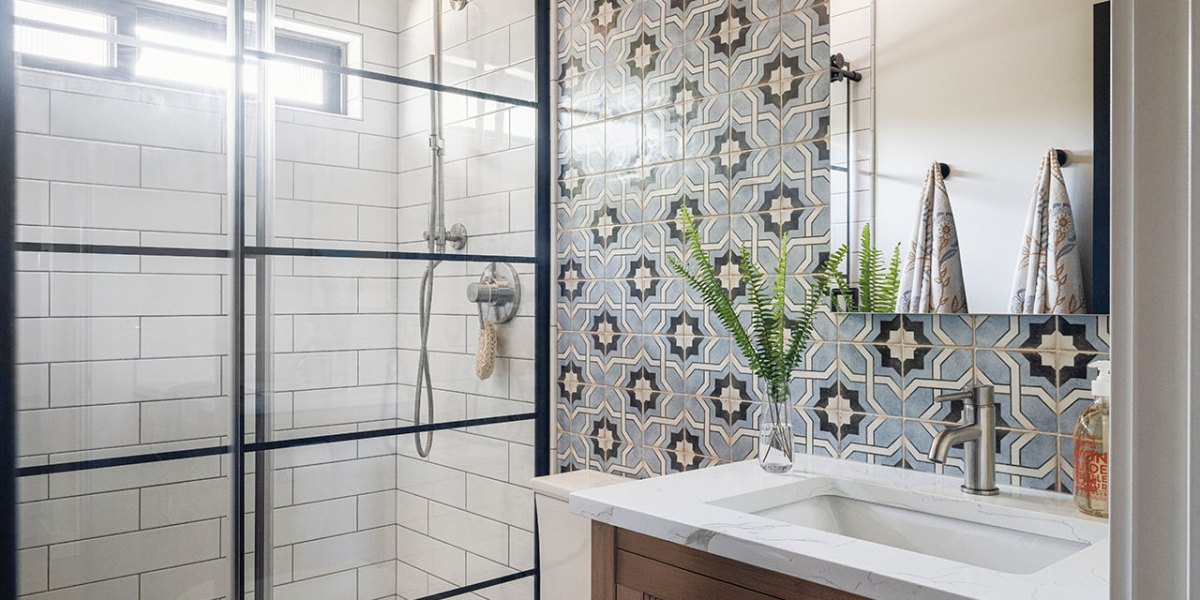 Seattle Bathroom by Jessica Dorling
