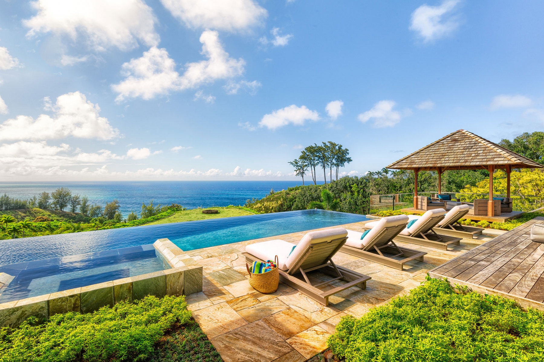 secret-beach-hideaway-14