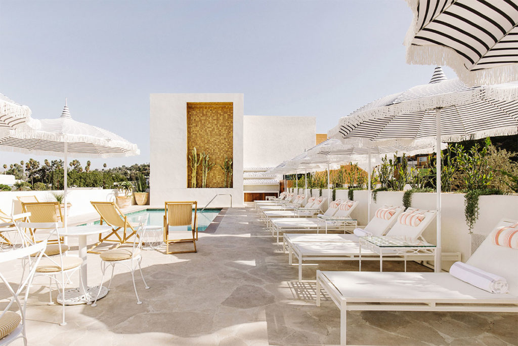 silverlake-pool-and-inn-pr-0421