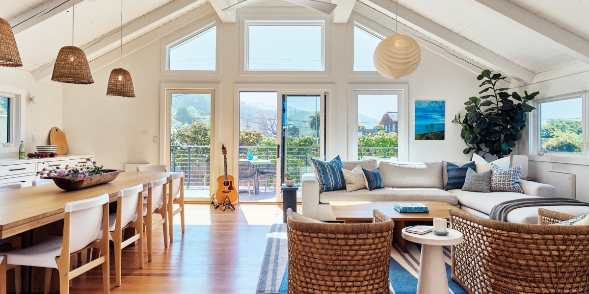 Stinson Beach Living Dining Rooms