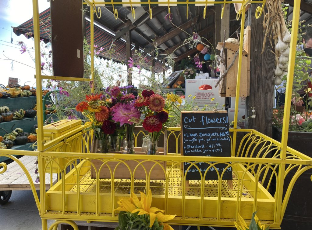 Fresh cut flowers at Snow Goose Produce near Seattle