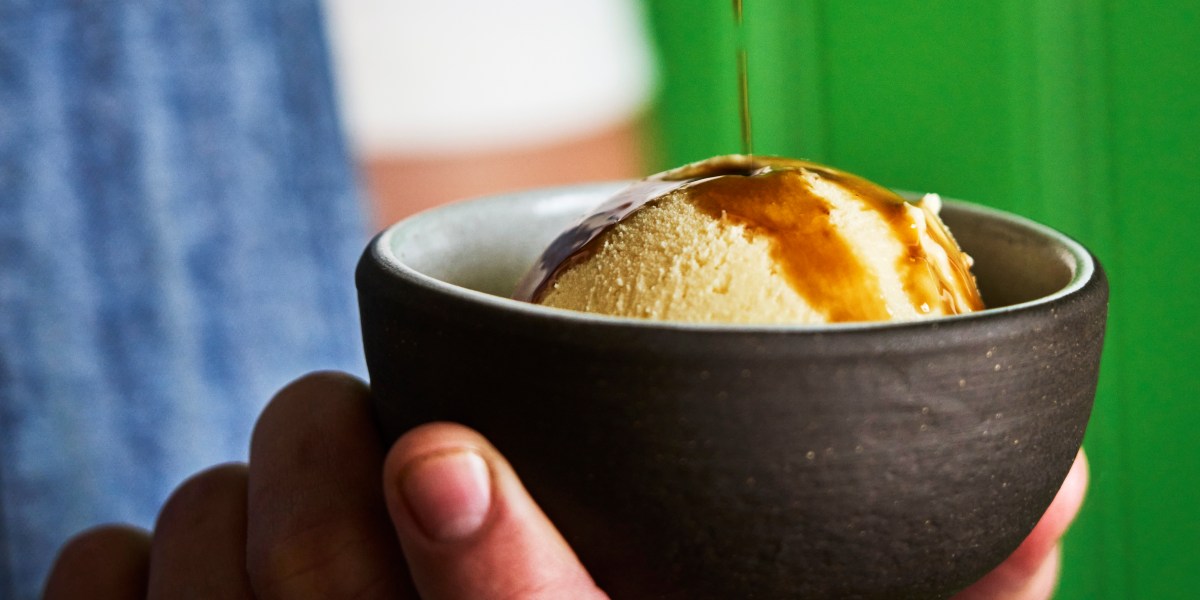 This Two-Ingredient Dessert Is the Only One You Need This Holiday Season