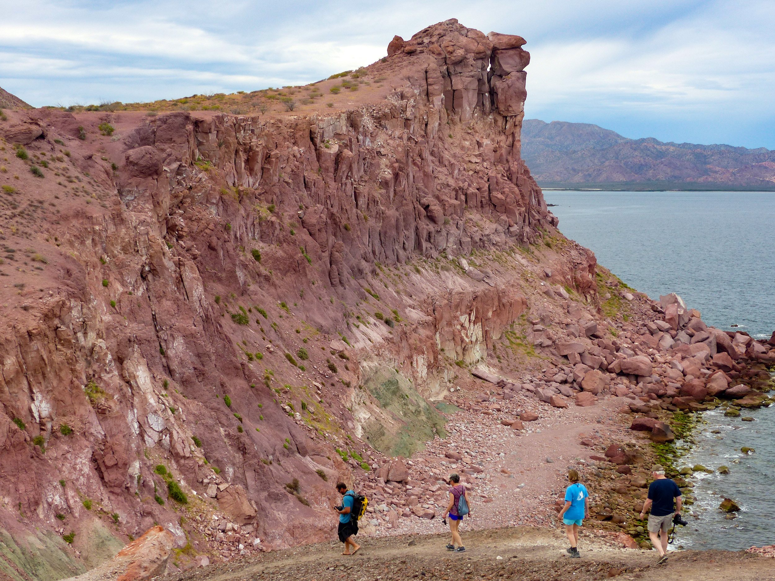 guided-hikes-explore-remote-islands-with-endemic-flora-and-fauna-known-as-the-mexican-galapagos