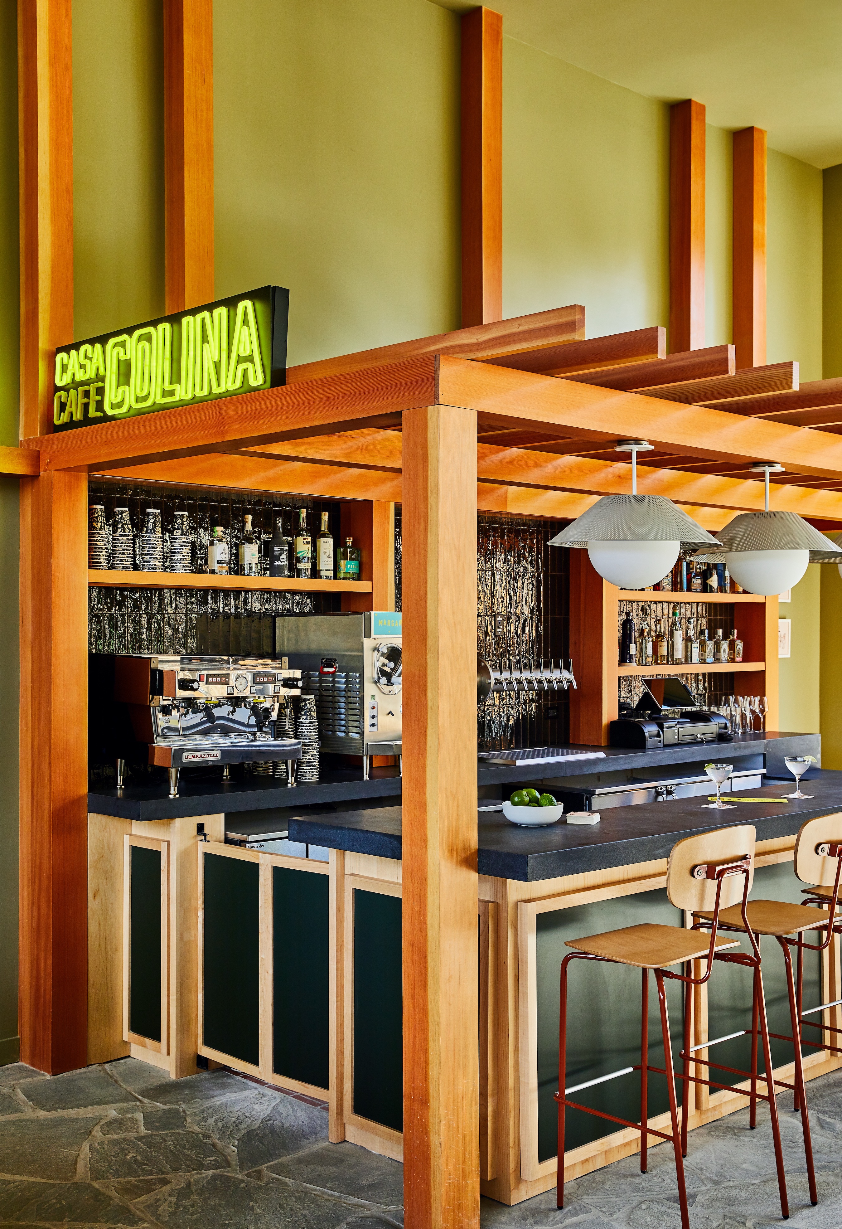 trailborn-rocky-mountains_casa-colina-bar-2