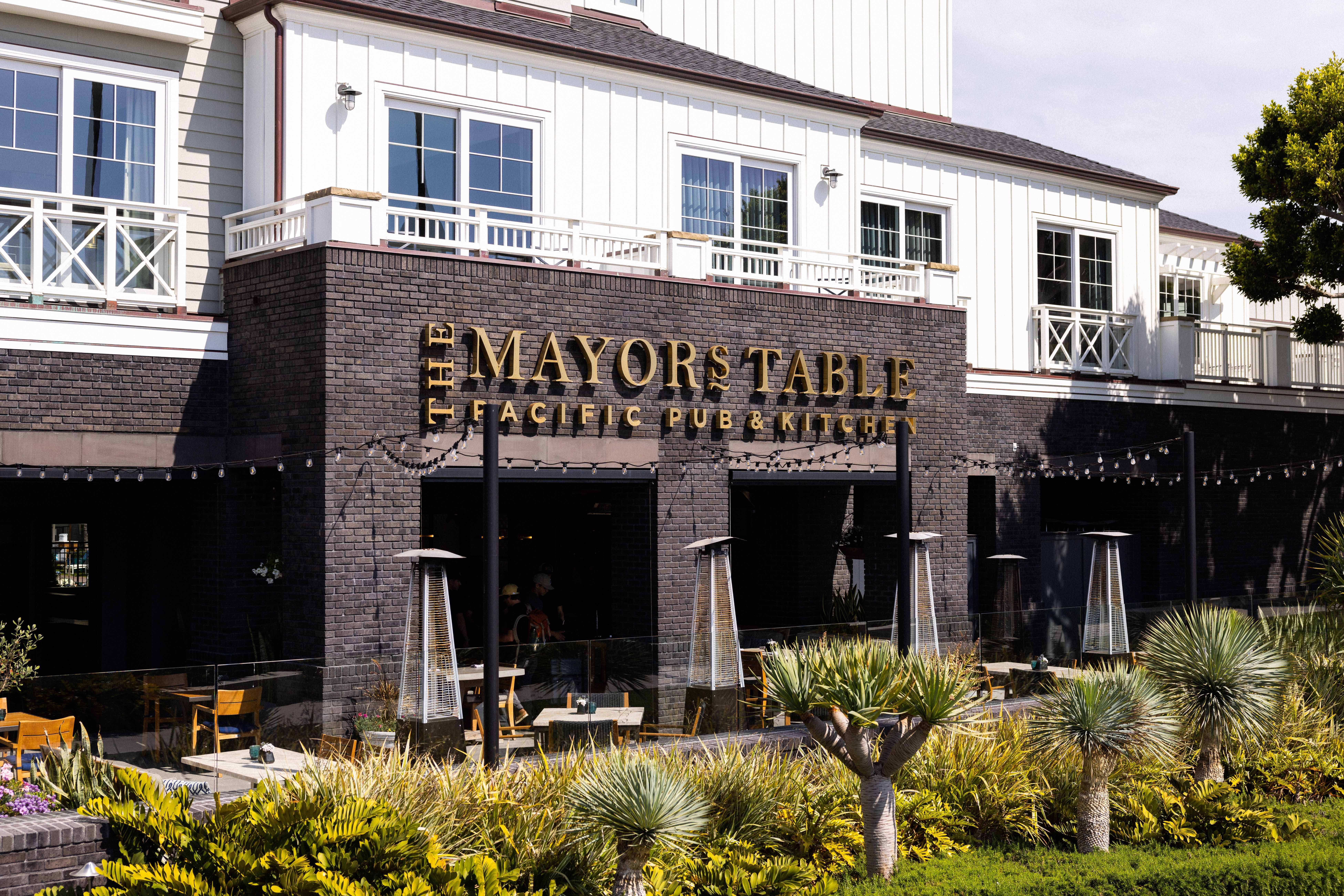 mayors-table-exterior