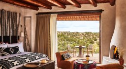 Bishop's Lodge Kiva Suite