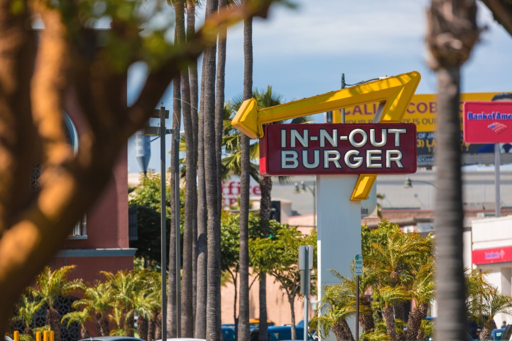A Massive New In-N-Out in Las Vegas Is Set to Open Next Year. Here’s a Sneak Peek.
