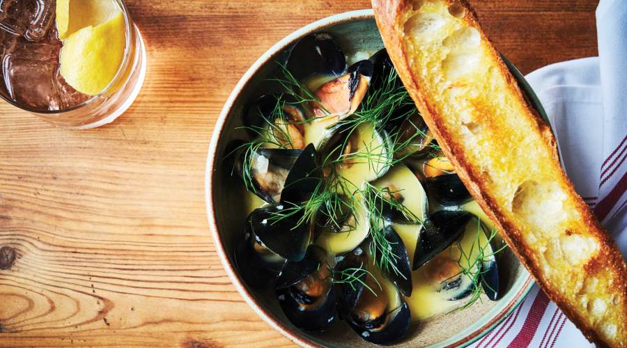 Mussels with Fennel Cream
