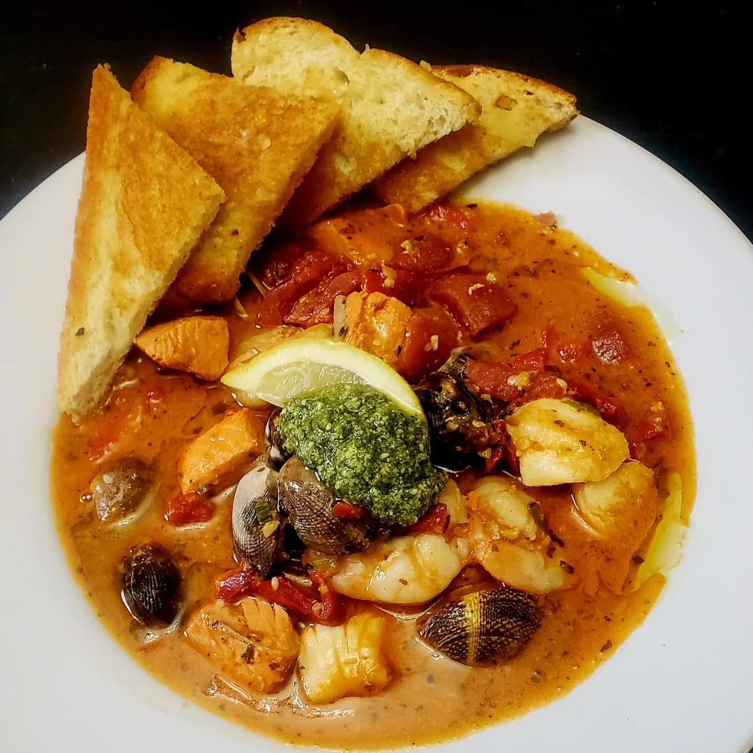 cioppino-with-dungeness-crab-steamer-clams-mussels-halibut-prawns-and-salmon-is-the-house-special