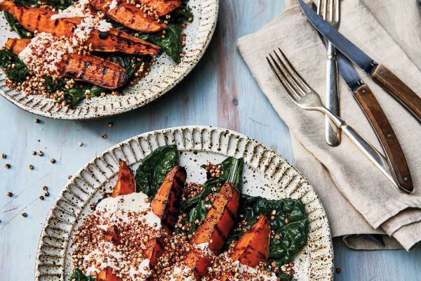 These Hearty Salads Are the Perfect One-Dish Dinner
