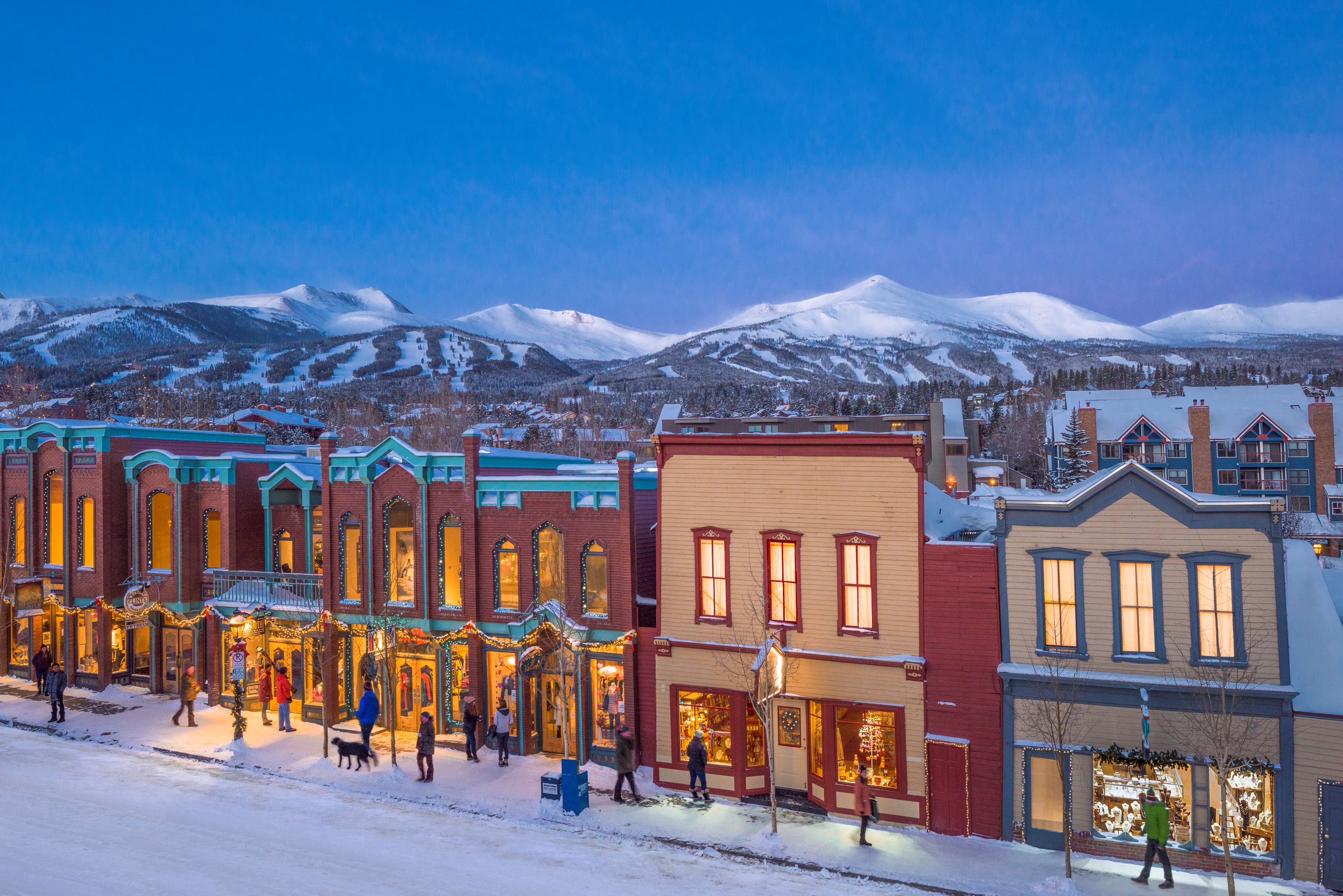 history-comes-alive-on-breckenridges-charming-main-street