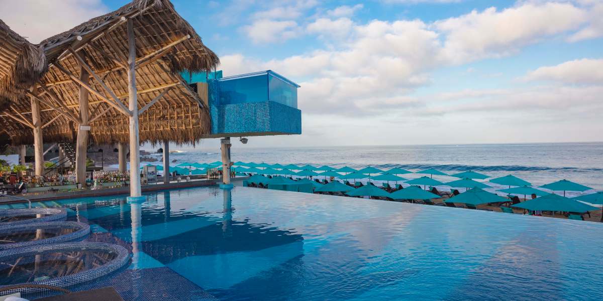 Mantamar Beach Club
