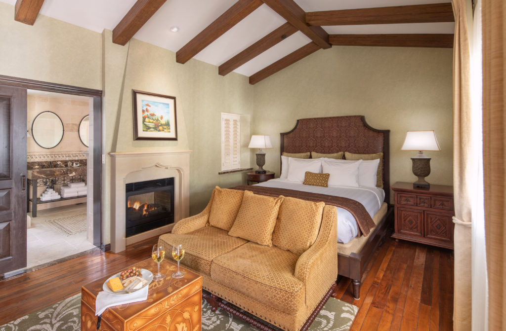 Roman Spa Hot Springs room interior