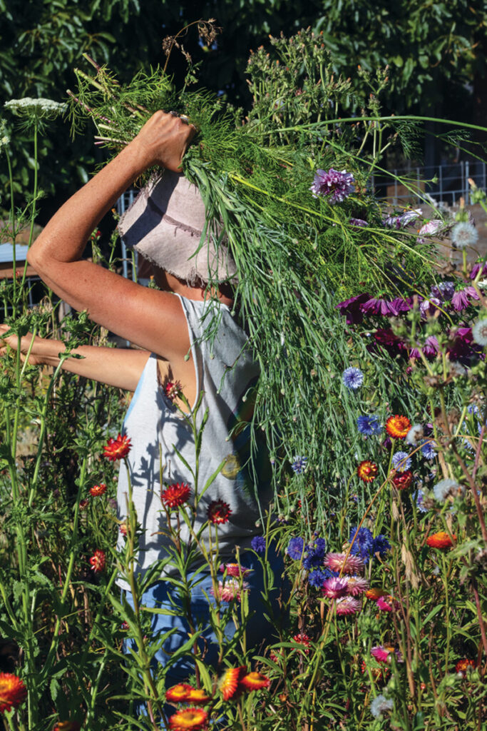 Wildflowers Punk Ikebana