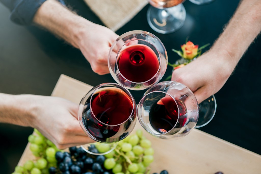Here’s Everything You Need to Know Before a Wine Tasting, According to an Expert