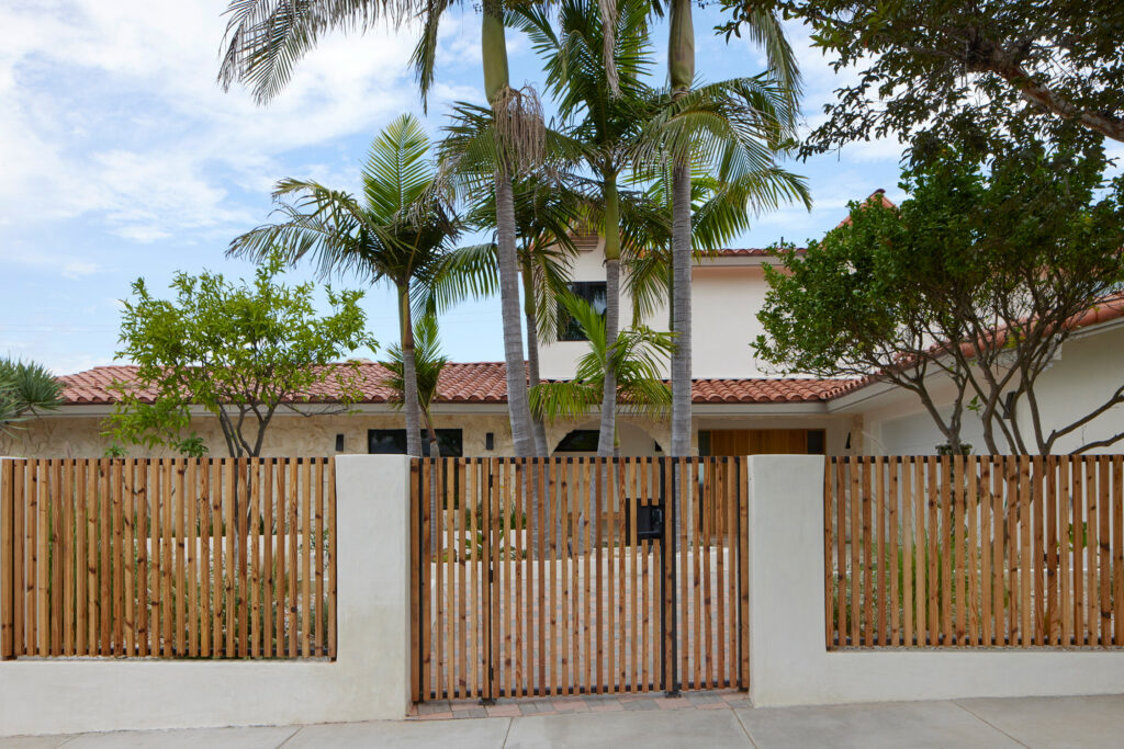 Wooden Slate Fence Veneer Designs