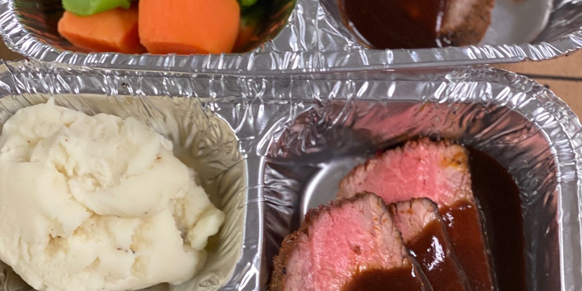 Celebrity Chef’s Non-Profit Feeds Thousands of Passengers Stuck on Coronavirus-Stricken Cruise Ship