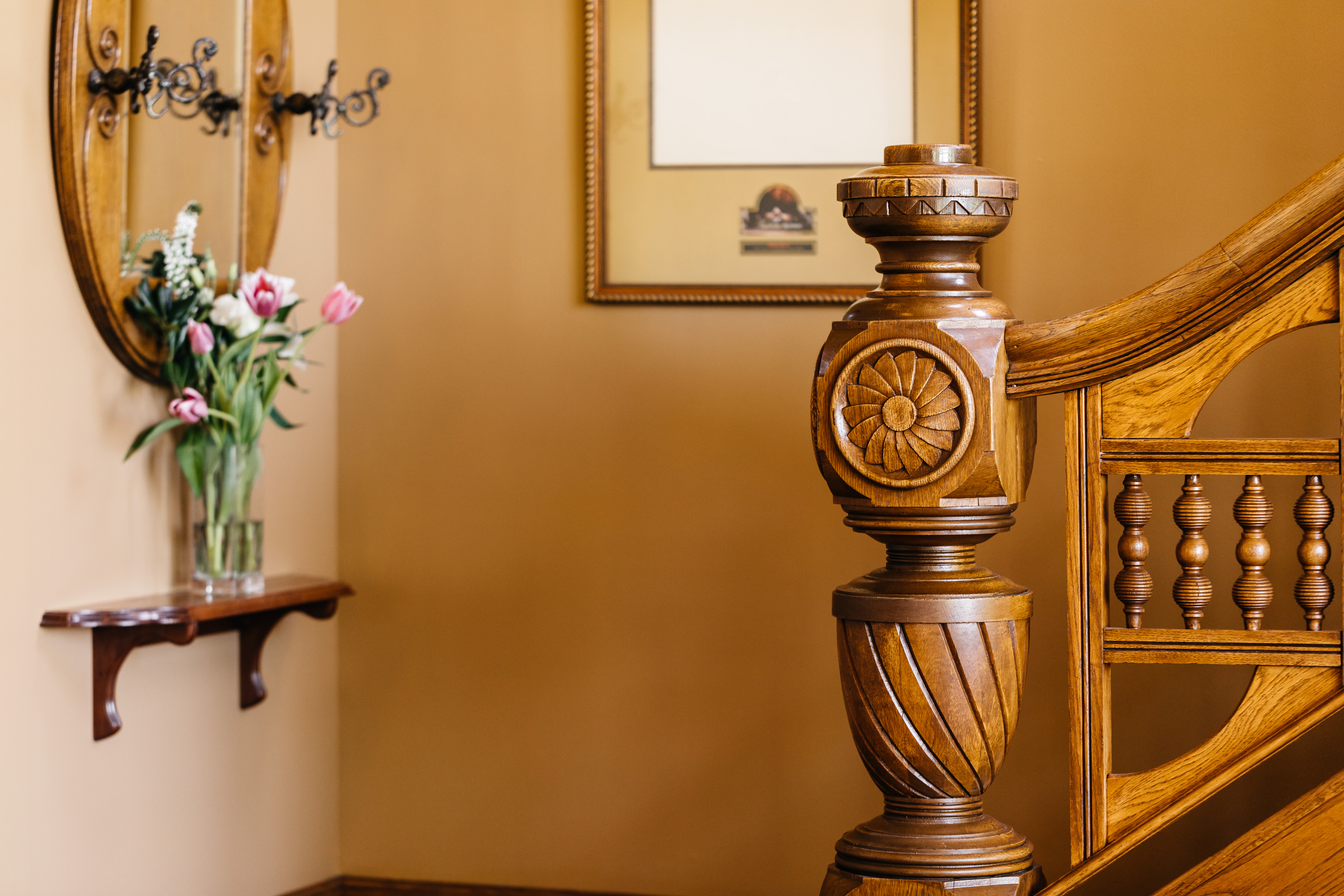 staircase-at-lecole-%e2%84%96-41s-historic-1915-schoolhouse
